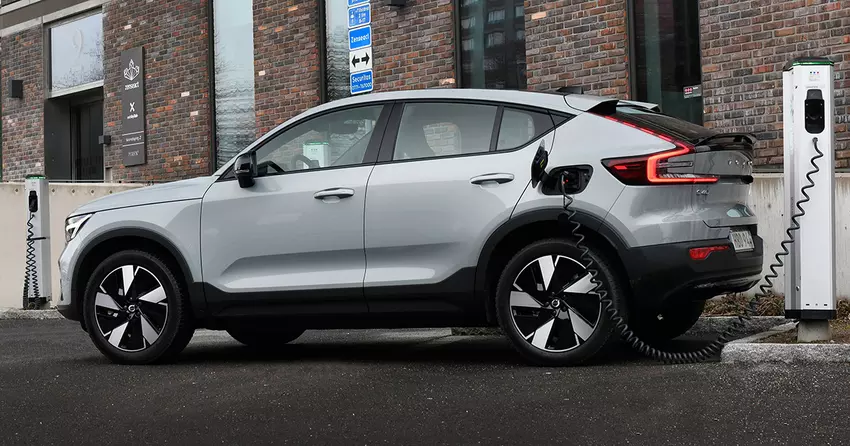 Volvo tymczasowo wycofuje C40 i zmienia nazwy kilku modeli