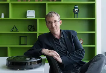 Amazon kupuje iRobota, producenta robotów odkurzających ...