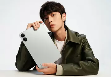 Układ Snapdragon 7s Gen 2, bateria ...