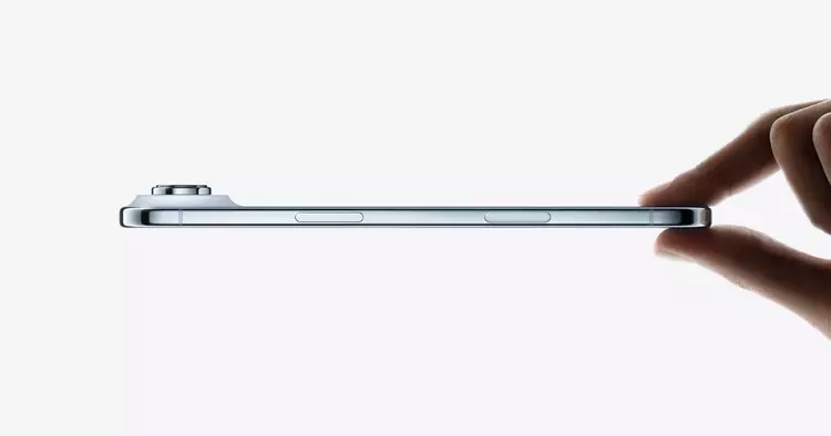 Bloomberg: Apple nie planuje co roku ...