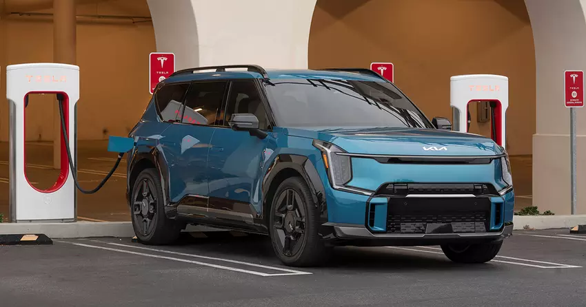 Elektromobile Kia EV uzyskały dostęp do sieci Tesla Supercharger w USA