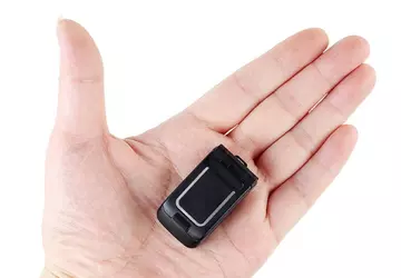 LONG-CZ J9: miniaturowy telefon-klapka o wadze ...