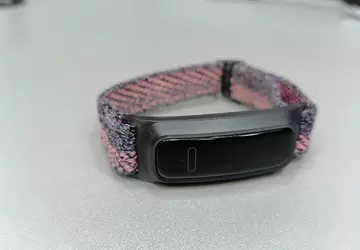 Przegląd Huawei Band 4e: piękny tracker ...