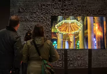 Samsung Neo QLED 8K rejestruje Sagrada ...