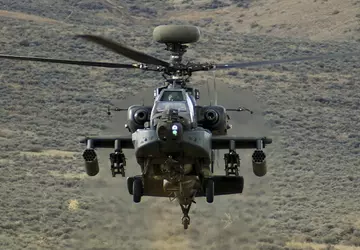 Boeing rozpoczął produkcję zmodernizowanych śmigłowców szturmowych ...