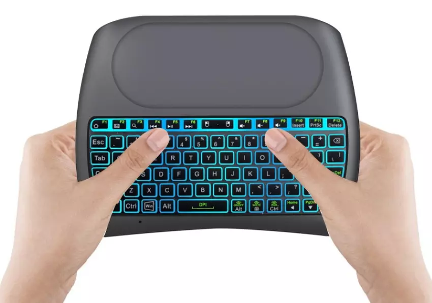 iMice D8 Plus: bezprzewodowa mini klawiatura za 13 $
