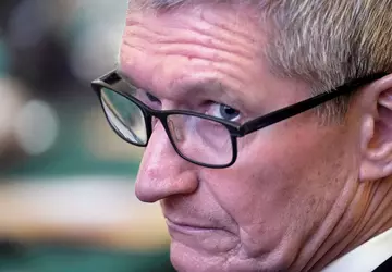 Apple wygrywa nakaz sądowy przeciwko kobiecie, ...