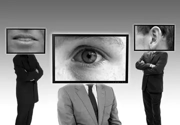 Facebook chce analizować zaszyfrowane wiadomości WhatsApp, ...