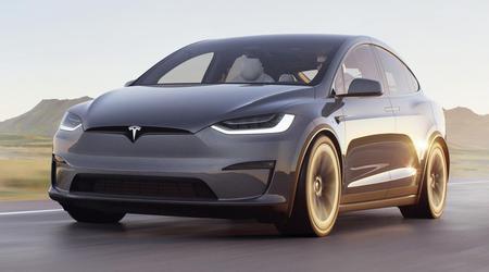 Tesla zaprezentowała tanie wersje Modelu S i Modelu X o zmniejszonym zasięgu, obniżając jednocześnie próg wejścia o 10 000 USD