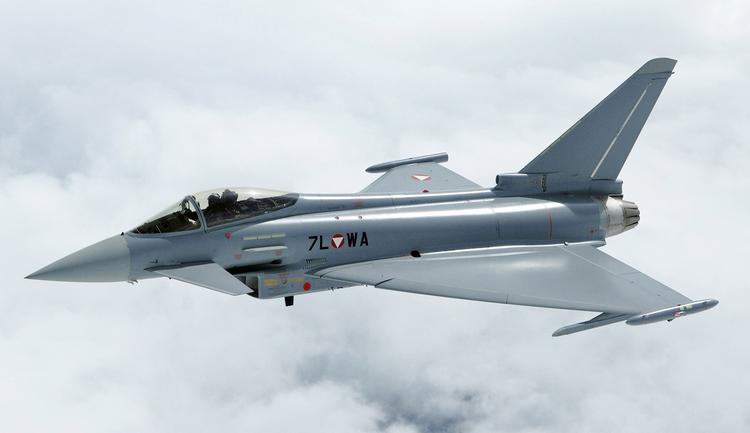 Hiszpania zamawia dodatkowe 25 myśliwców Eurofighter ...