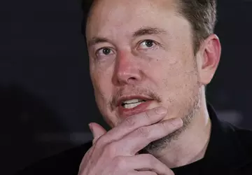 Musk odpowie przed sądem za swoje ...
