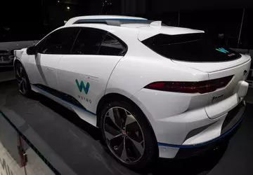 Waymo otrzymuje pozwolenie na prowadzenie usługi ...