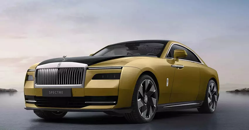 Spectre - pierwszy całkowicie elektryczny samochód Rolls-Royce'a z silnikiem o mocy 577 KM, zasięgiem 420 km i 4,4-sekundowym przyspieszeniem do 100 km/h