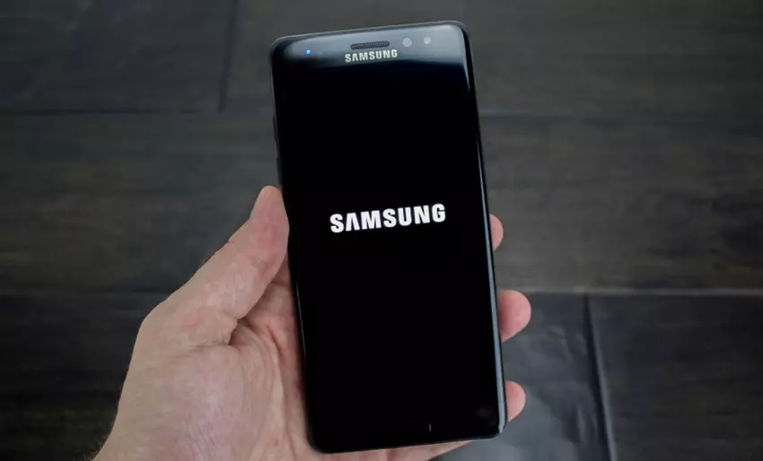 W sieci pojawiły się wysokiej jakości rendery Galaxy J6 (2018)