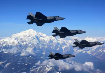 USA przeznaczyły 216,3 mld dolarów na ...