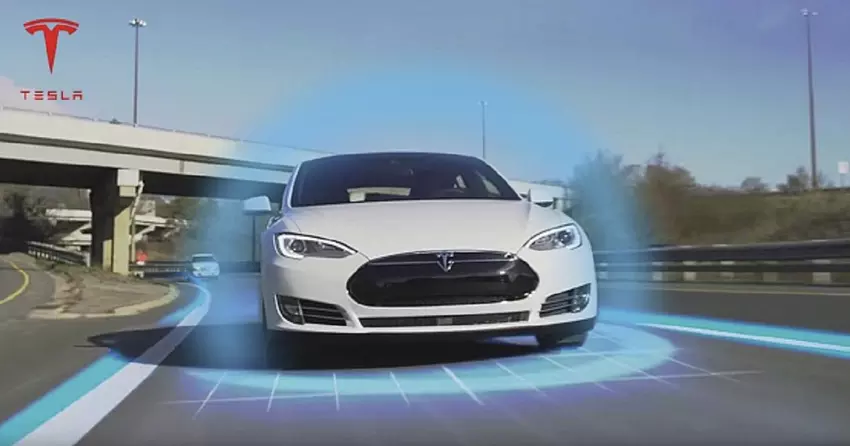 Kierowca Tesli zabił motocyklistę podczas korzystania z autopilota, powodując kolejne śledztwo