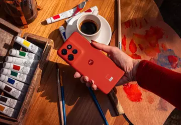 Motorola ogłosiła datę premiery smartfona Moto ...