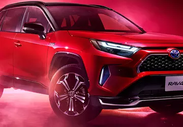 Toyota zrezygnowała z wersji crossovera RAV4 ...