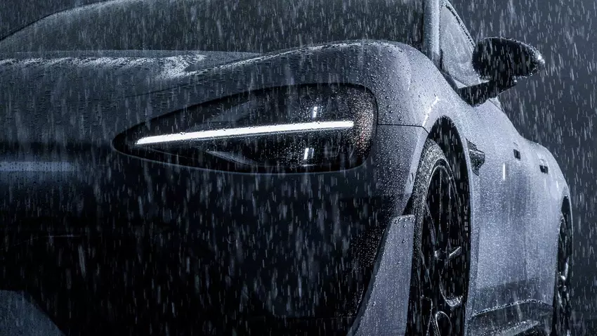 Świetny marketing: możliwości nocnego fotografowania Xiaomi 15 Ultra są demonstrowane za pomocą samochodu elektrycznego Xiaomi SU7 Ultra