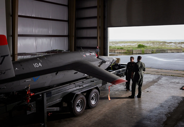 Siły Powietrzne USA planują wprowadzenie dronów ...