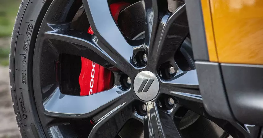 Firma Stellantis opatentowała opony z dodatkiem skorupek jajek