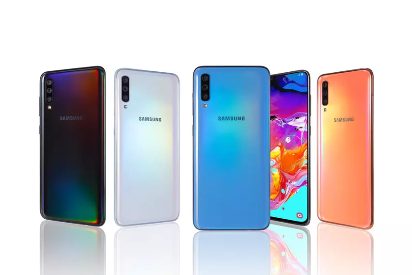 Samsung przygotowuje nowy smartfon Galaxy A70, Galaxy A30 i Galaxy A20s