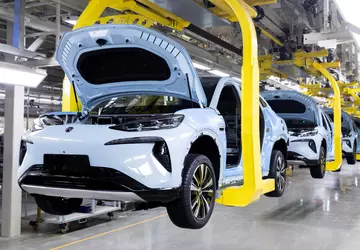 Toyota była zszokowana szybkością rozwoju elektrycznych ...