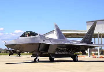 Historyczny kamień milowy - 71. eskadra ...