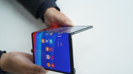 Sony pracuje nad składanym smartfonem Xperia F 5G z wyświetlaczem 21:18