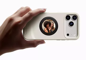 Selfix Case dodaje drugi ekran do ...