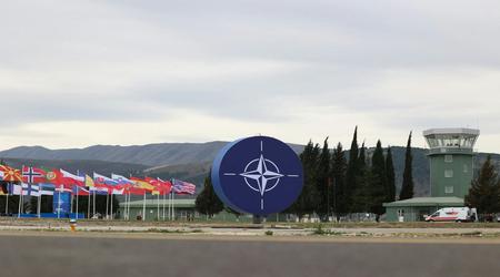 Albania przywraca stare lotnisko do obsługi samolotów NATO