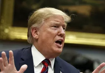 Trump publicznie oskarżył Google o pomoc ...