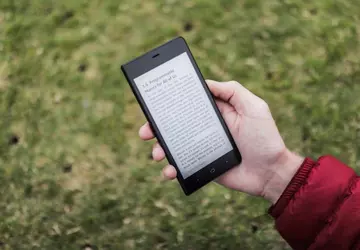 Smartphone Kingrow K1 z wyświetlaczem E-ink ...