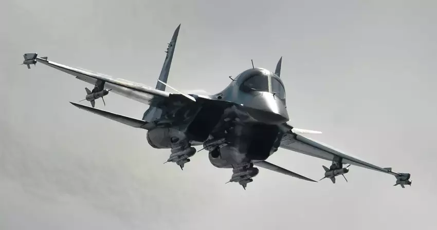 Rosjanie otrzymali nową partię myśliwców bombardujących Su-34M, które mogą wystrzeliwać inteligentne bomby