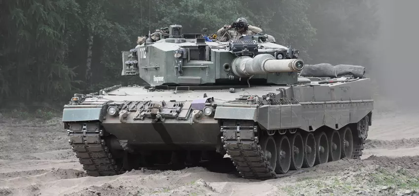 Republika Czeska otrzymała również swojego pierwszego Leoparda 2A4, który zastąpił T-72M4 CZ