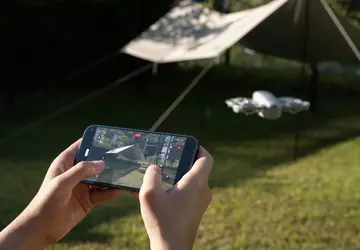 DJI przedstawiła nowy kompaktowy dron do ...