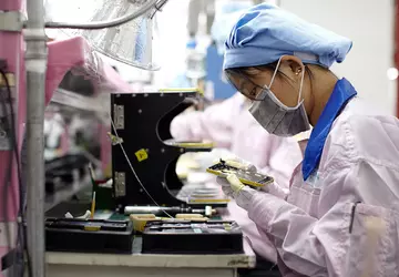 Apple obiecuje, że do 2025 roku ...