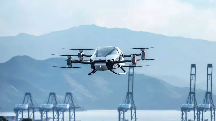 Latający samochód XPeng X2 wykonuje pierwszy lot demonstracyjny poza Chinami