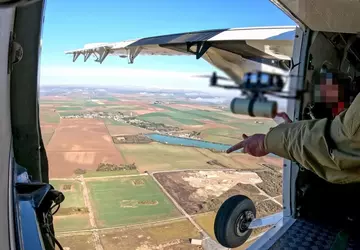Francuskie wojsko eksperymentuje z wystrzeliwaniem dronów ...