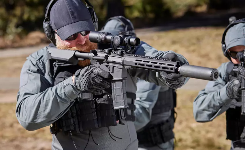 Thales Australia przekazał AFU do testów nowe karabiny szturmowe ACAR.