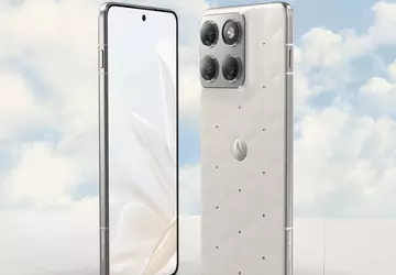Wyciekło: Motorola przygotowuje ekskluzywną wersję smartfona ...