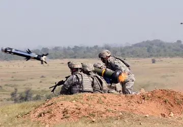 Raytheon modernizuje Javelin i przedłuża żywotność ...