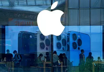 Apple ogranicza dostawy iPadów, aby utrzymać ...