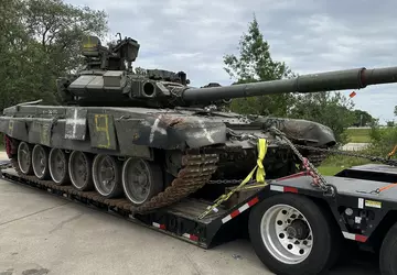 Najnowocześniejszy rosyjski czołg T-90A sprowadzony do ...