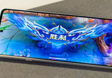 Pierwszy smartfon z procesorem Snapdragon 8 ...