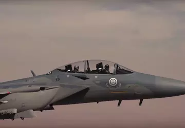 Myśliwiec czwartej generacji McDonnell Douglas F-15SA ...