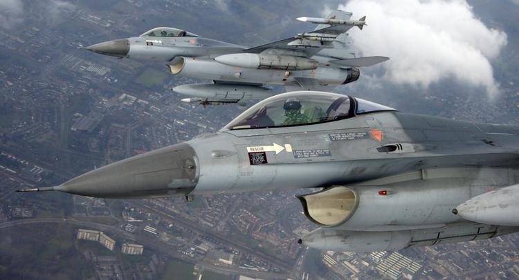 Pierwszy bułgarski F-16 uziemił się tuż ...