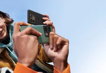 15 700 000 USD w 1 ...