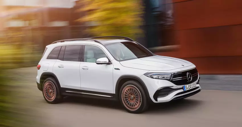 Niektóre samochody Mercedes-Benz EQB zostaną wycofane ze względu na ryzyko pożaru akumulatora