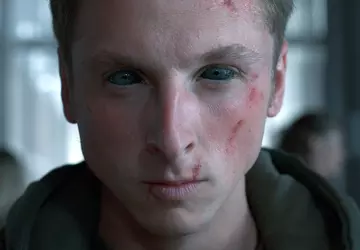 Otwórz oczy na przyszłość: zwiastun tajemniczego ...